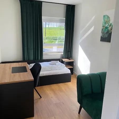 Bahnblick - Stilvoll In Bester Lage - Als Oder Haus *